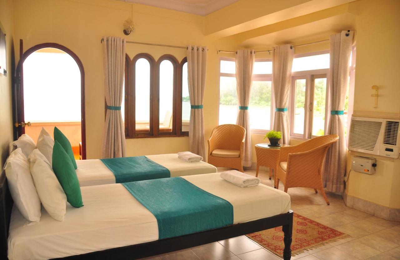 Kokari Guesthouse Hope Town Exterior photo